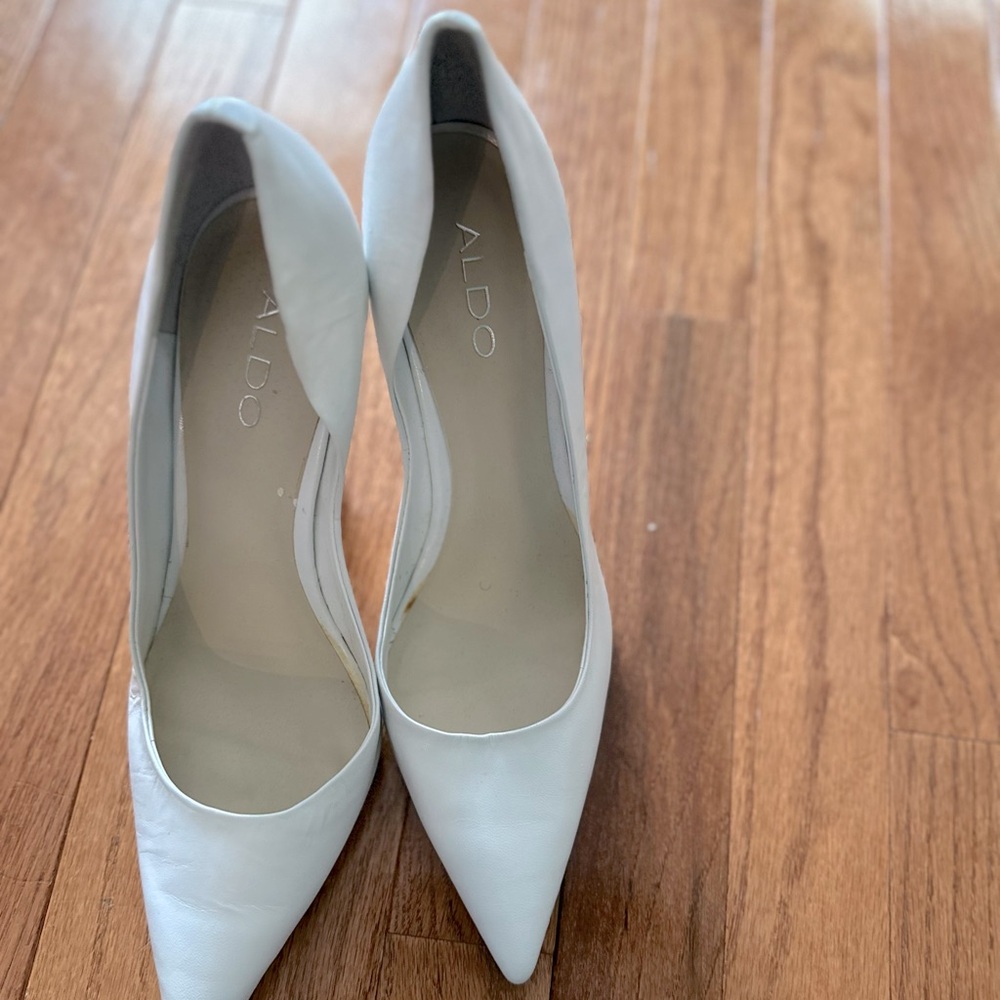 Aldo white Pointed-Toe Heels Sleek Minimalist Design